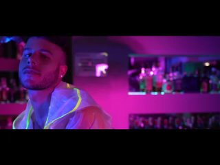 allen king - me da igual (feat. la pelopony)